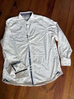 Robert Graham White Button-Down Shirt with Blue Trim